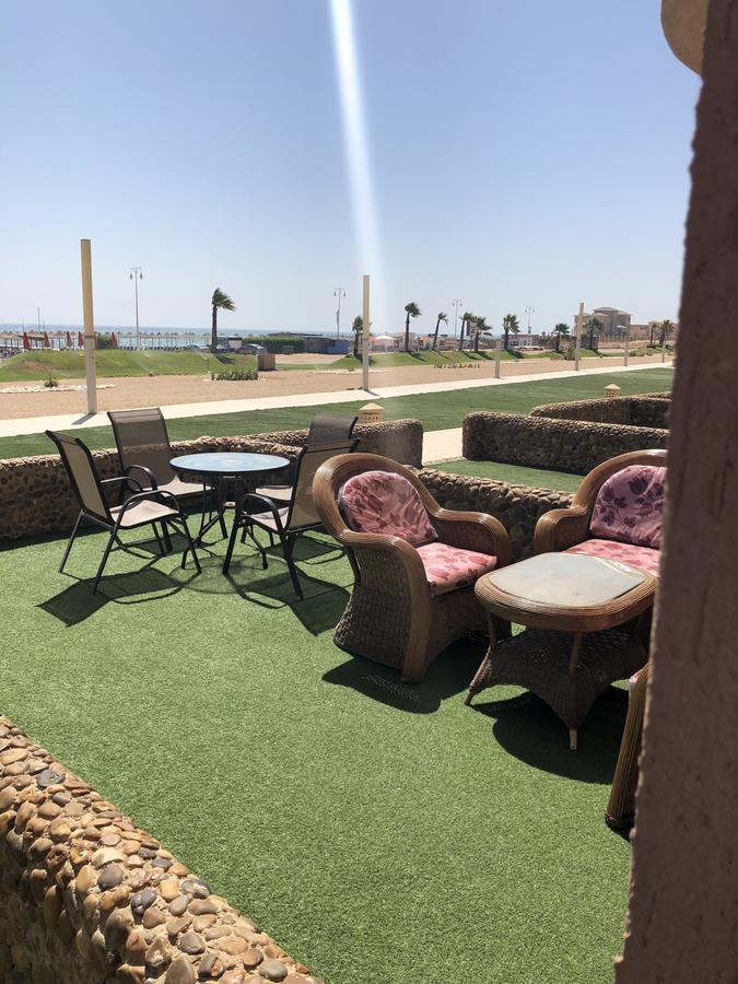 Chalet Porto South Beach - Beach Front Sea View Ain Soukhna Exteriér fotografie